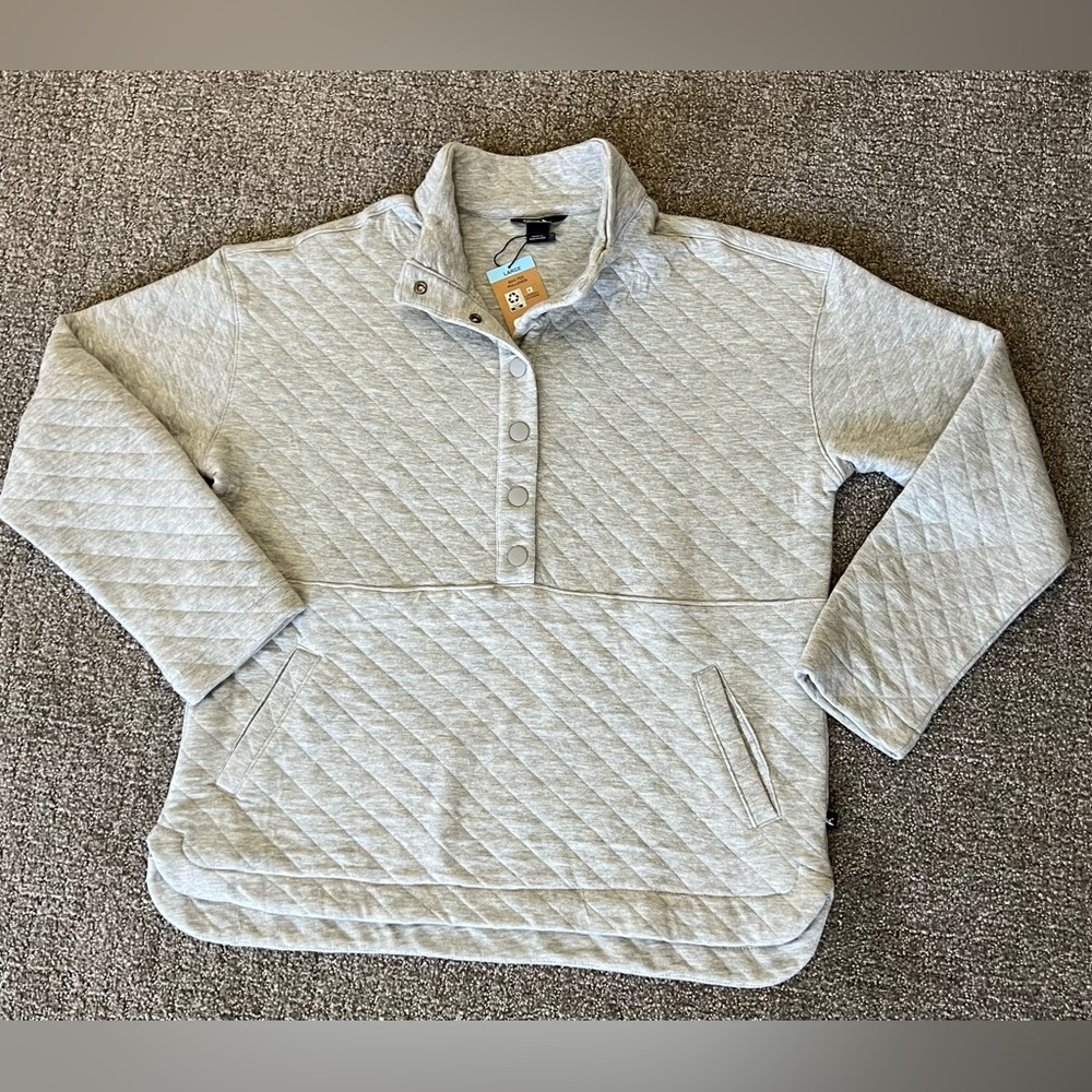 Eddie Bauer Women’s Large Gray Quilted Snap Pullover NWT